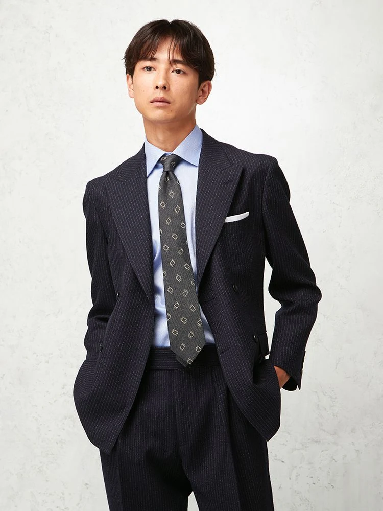 尾州産ウール】TRANS CONTINENTS ストライプ柄 ダブルスーツ ネイビー