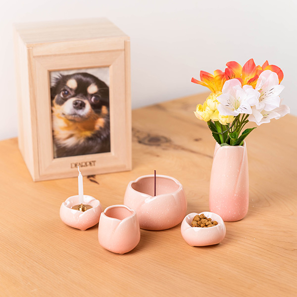ペット供養 やわらぎの花 仏具5点セット 美濃焼 花立 ロウソク立て
