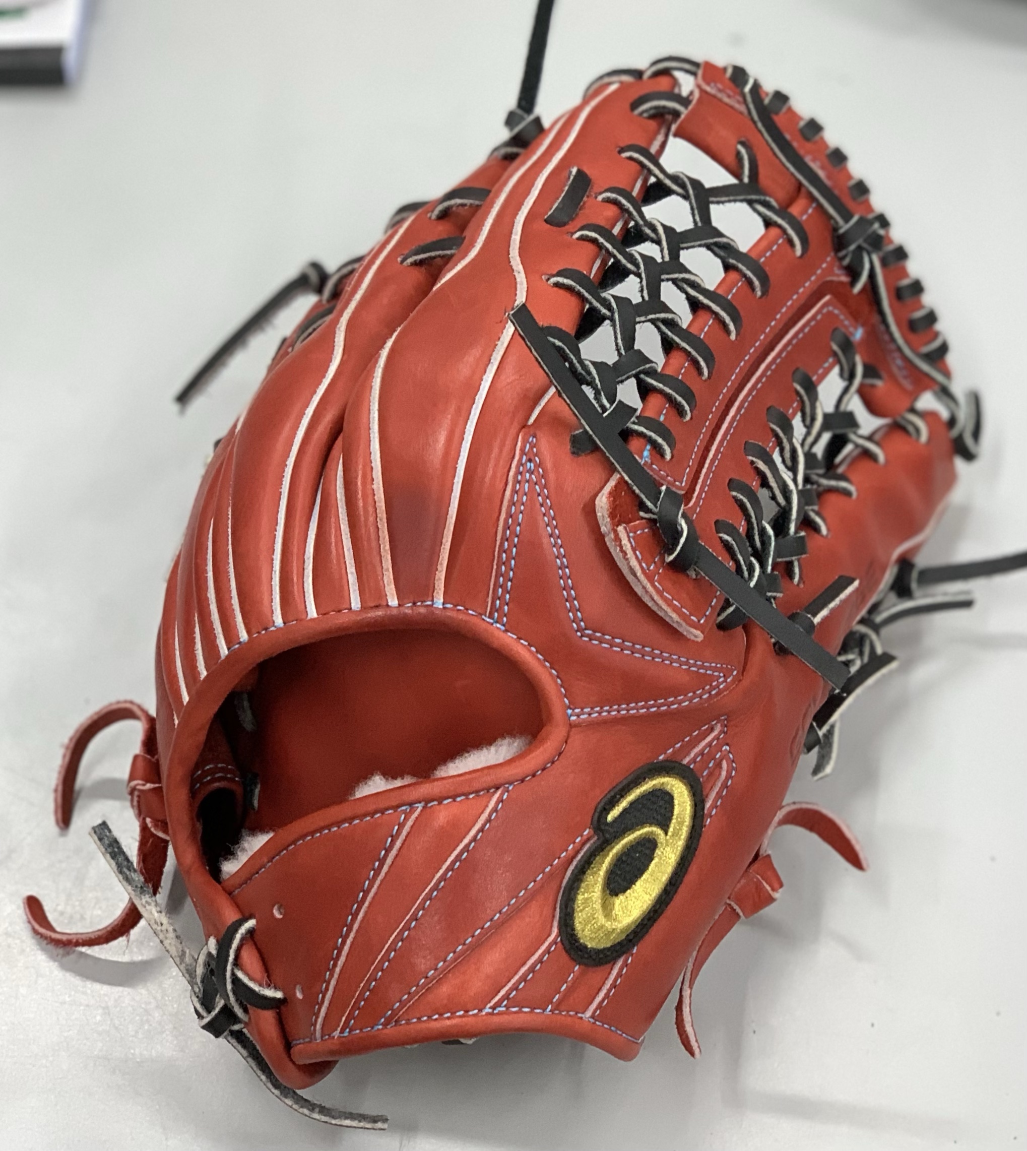 アシックスゴールドステージ硬式グラブオール紐交換。ついでに色々