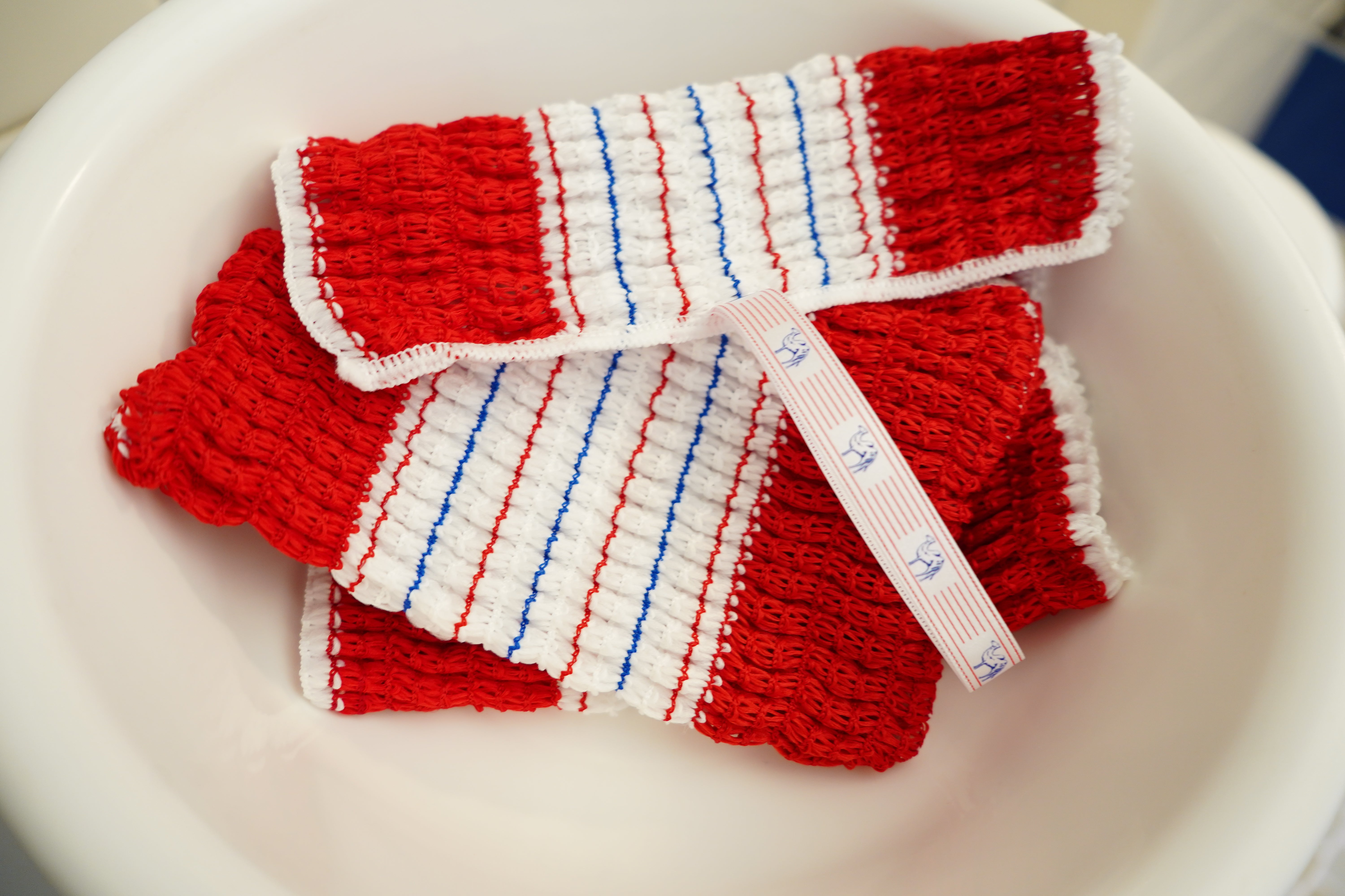 皆様石鹸ボディタオル – 株式会社フェニックス