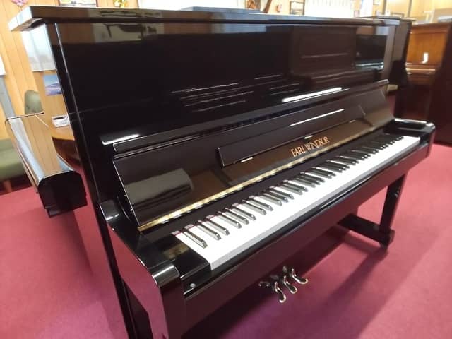 中古ピアノ アールウィンザー(EARL WINDSOR)W112 140418 (東京)ピアノ