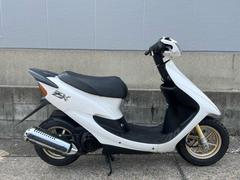 ライブDio ZX(ホンダ) ホワイト系・白色のバイク一覧｜新車・中古