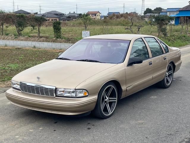 シボレー シボレーカプリス LTZ 8ナンバー 事務室登録 5．7Lの