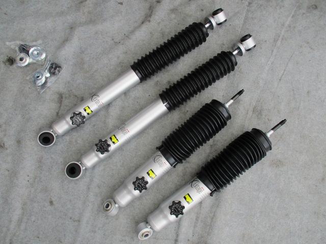 純正ショック ハイエーススパロン TRH226新車外し取り外し品 【公式通販】