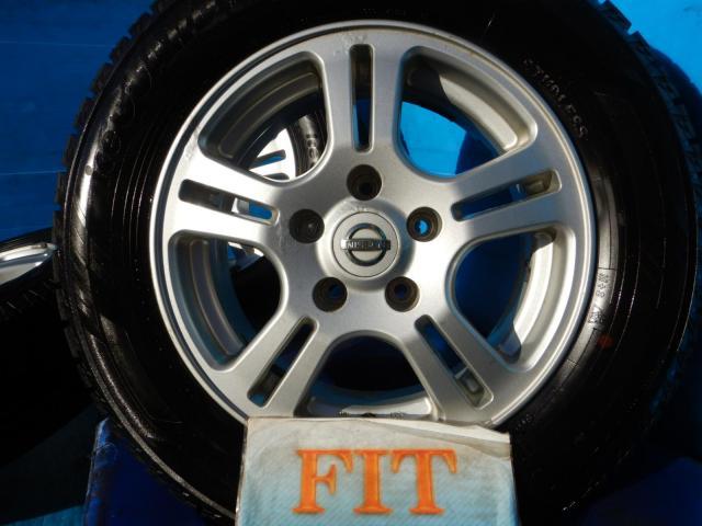 セレナに装着できる15インチスタッドレスセット入庫です！ 日産純正