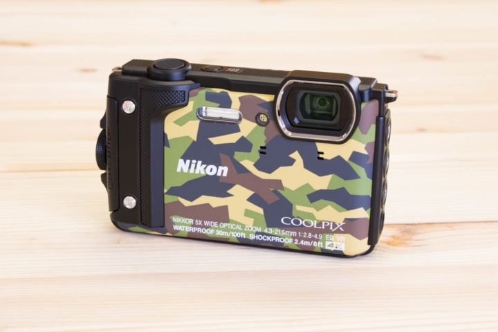 口コミ】水深30Mまで潜れる！Nikonの防水カメラCOOLPIX W300をレビュー