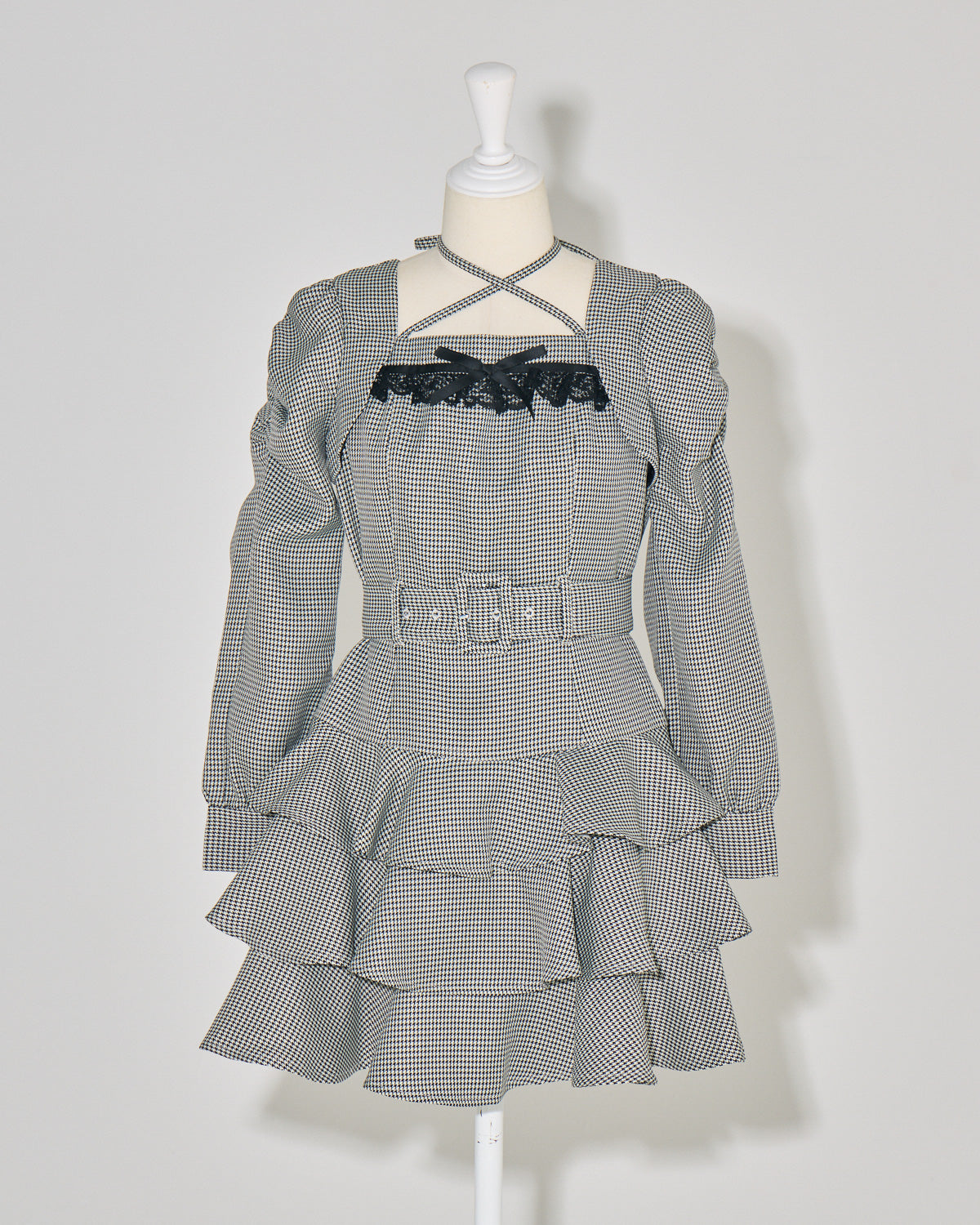 ティアードフリル長袖ミニワンピース – pium