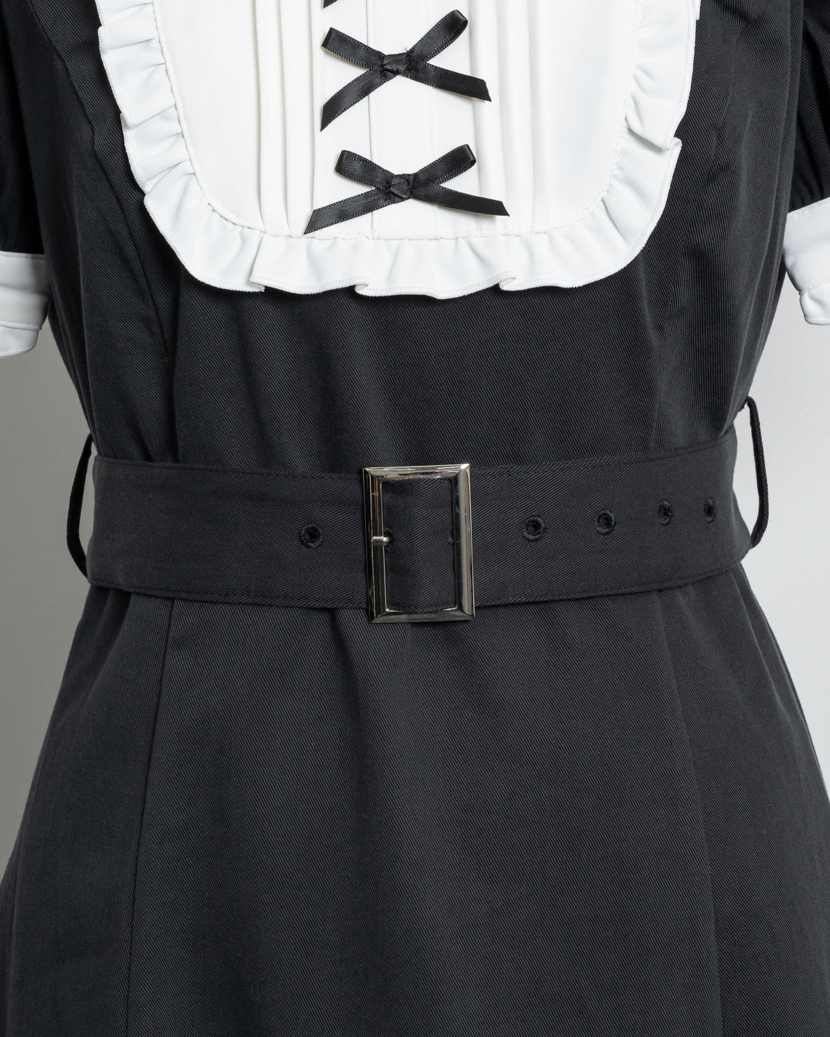 ヨークフリルベルト付き半袖ワンピース – pium