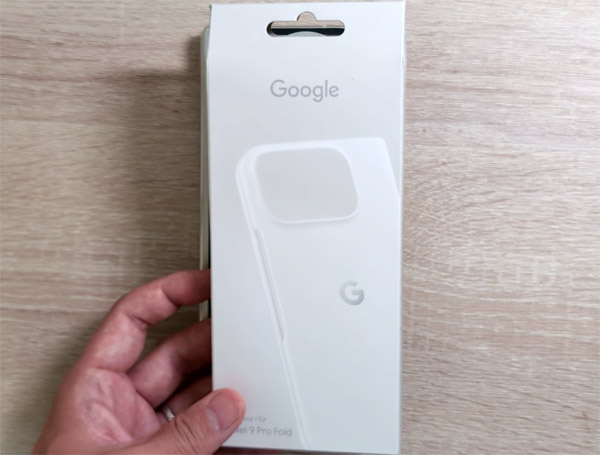 Pixel9 Pro Fold純正ケースレビュー！高級感ある手触りで満足 - Pixel