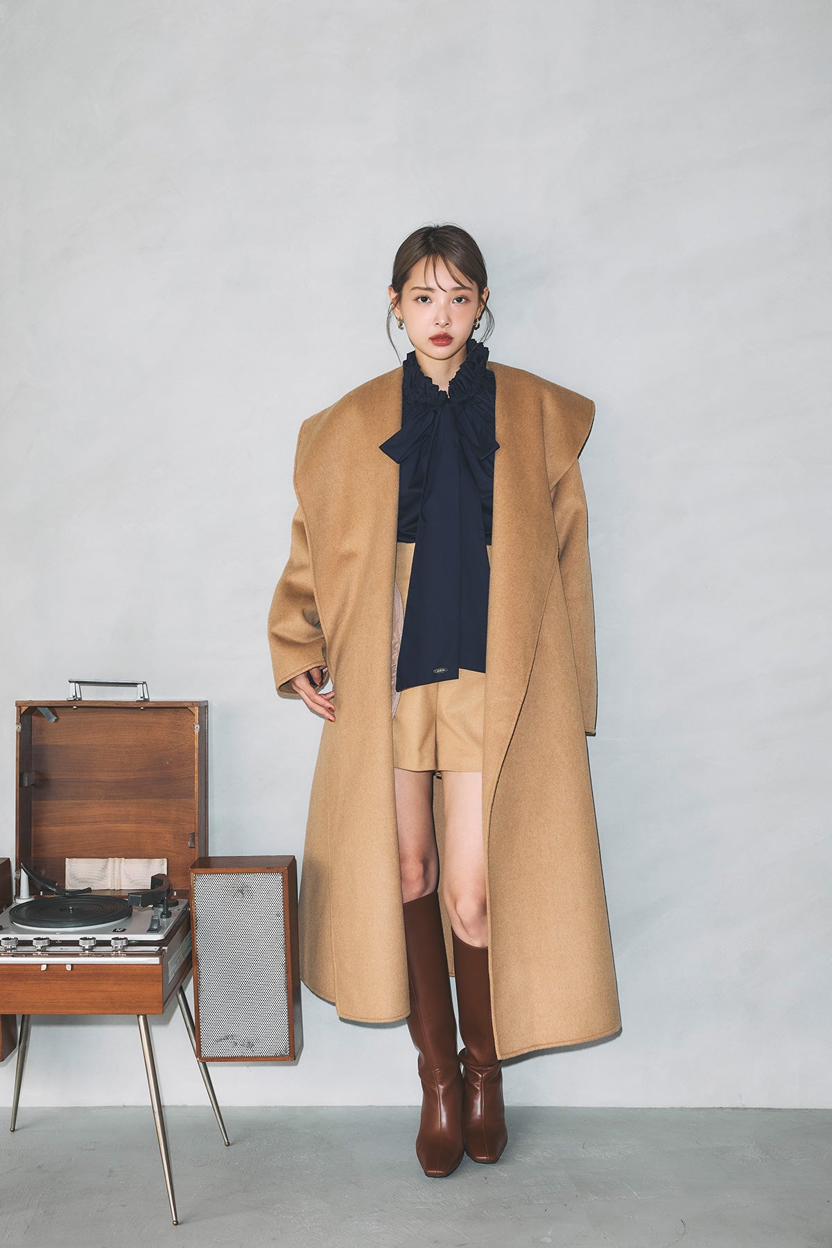 ロゴジップスクエアトゥロングブーツ – poláura OFFICIAL ONLINE STORE