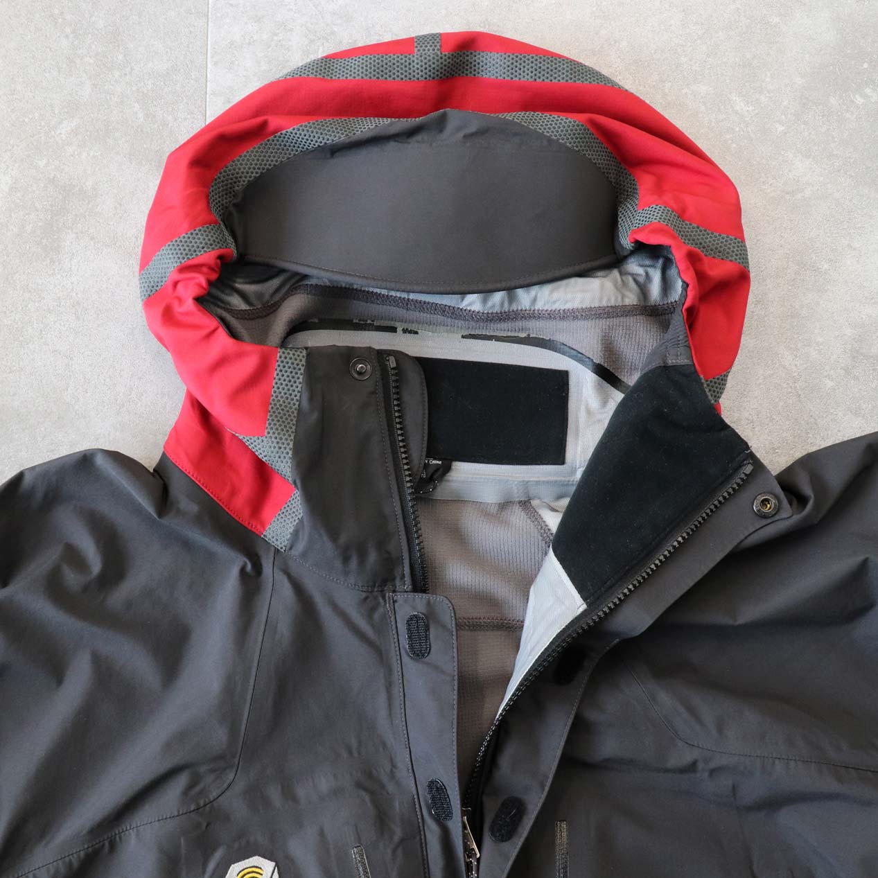 POST JUNK / 00's MOUNTAIN HARDWEAR Conduit Soft Shell Jacket [XL]
