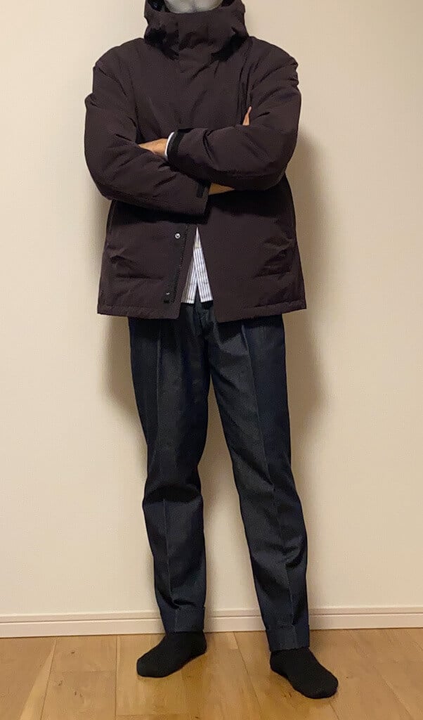 ユニクロ+Jのオーバーサイズダウンパーカの着用感をレビュー