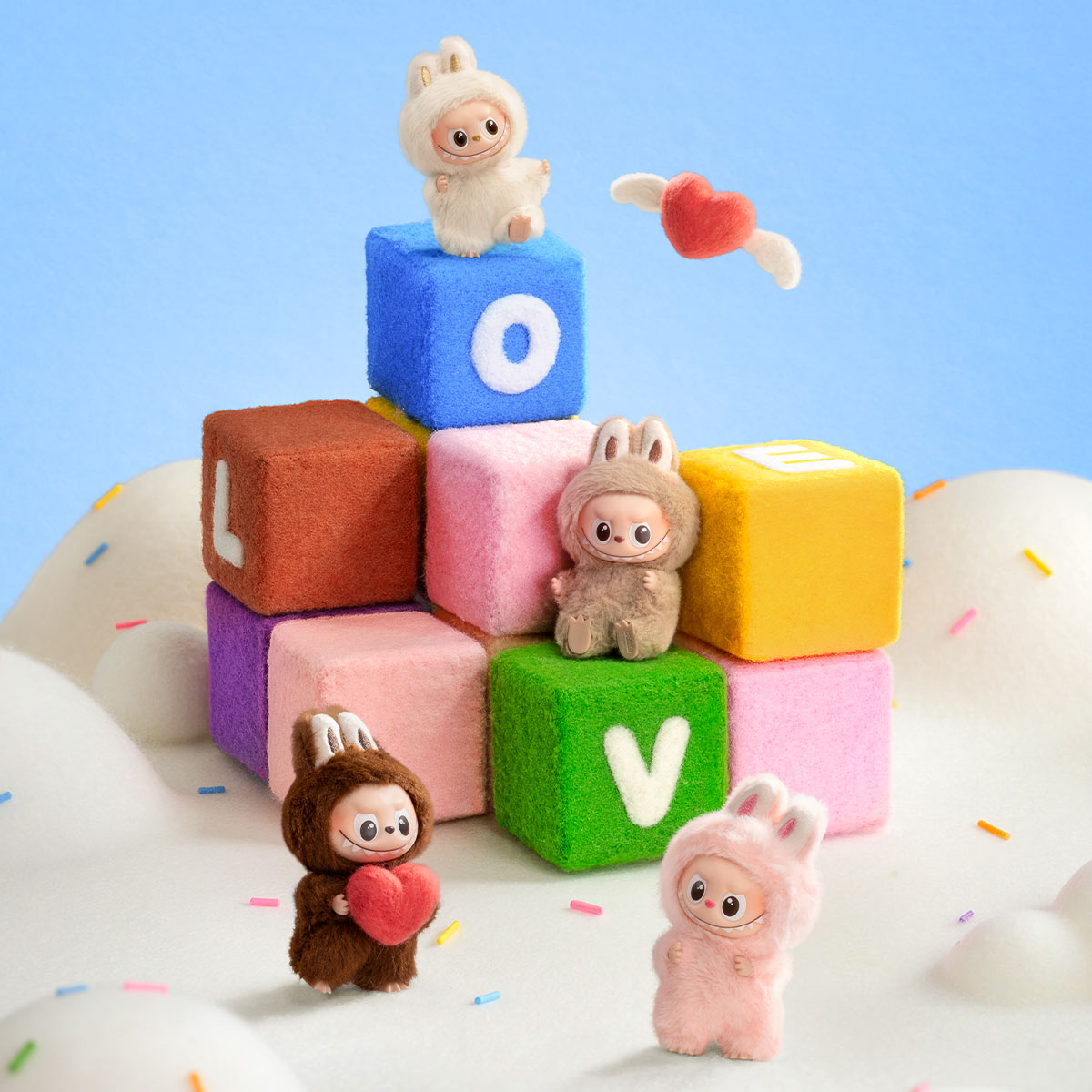 THE MONSTER PIN FOR LOVE シリーズぬいぐるみペンダント(A-M) - POP