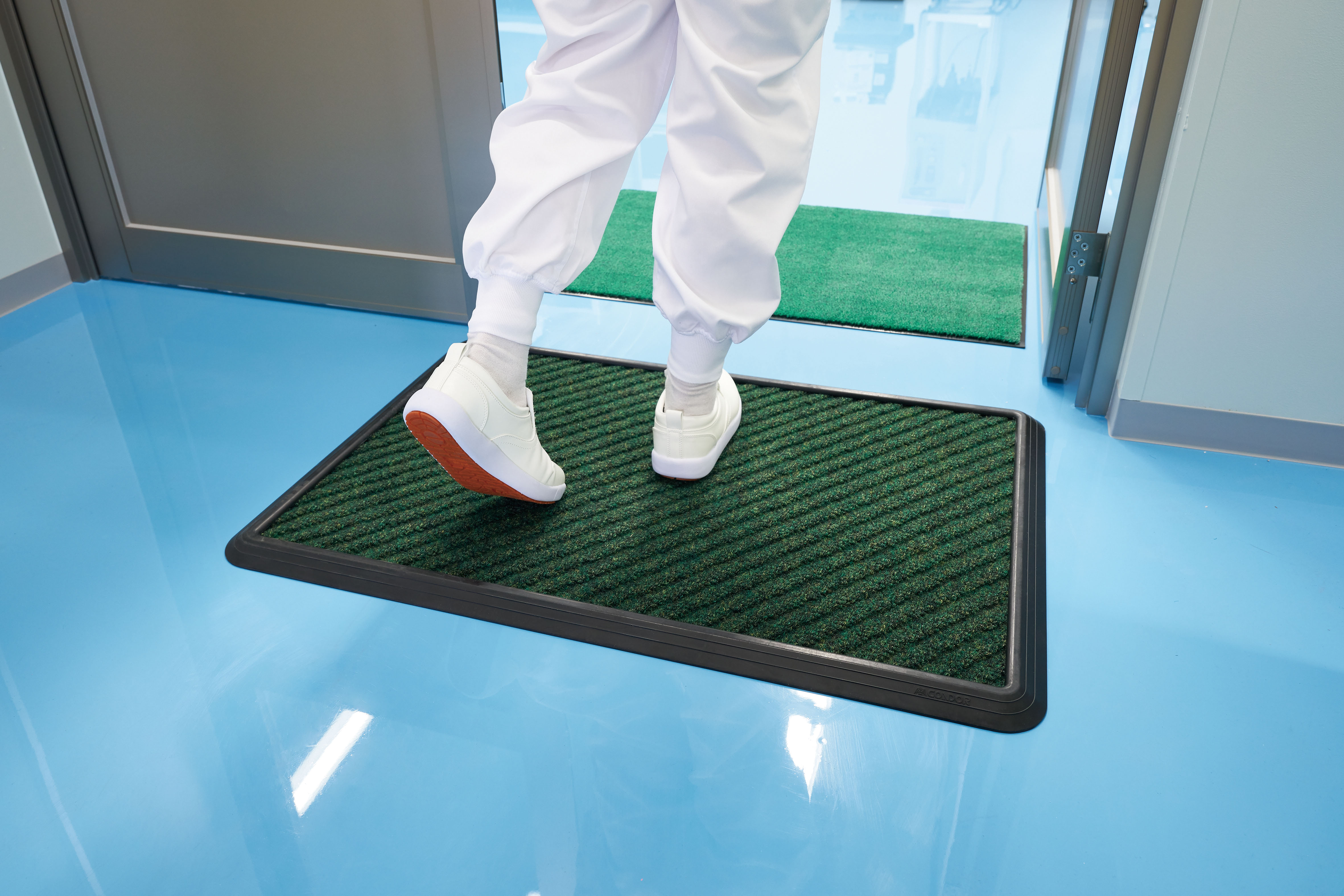 山崎産業株式会社｜コンドル 消毒液 4L