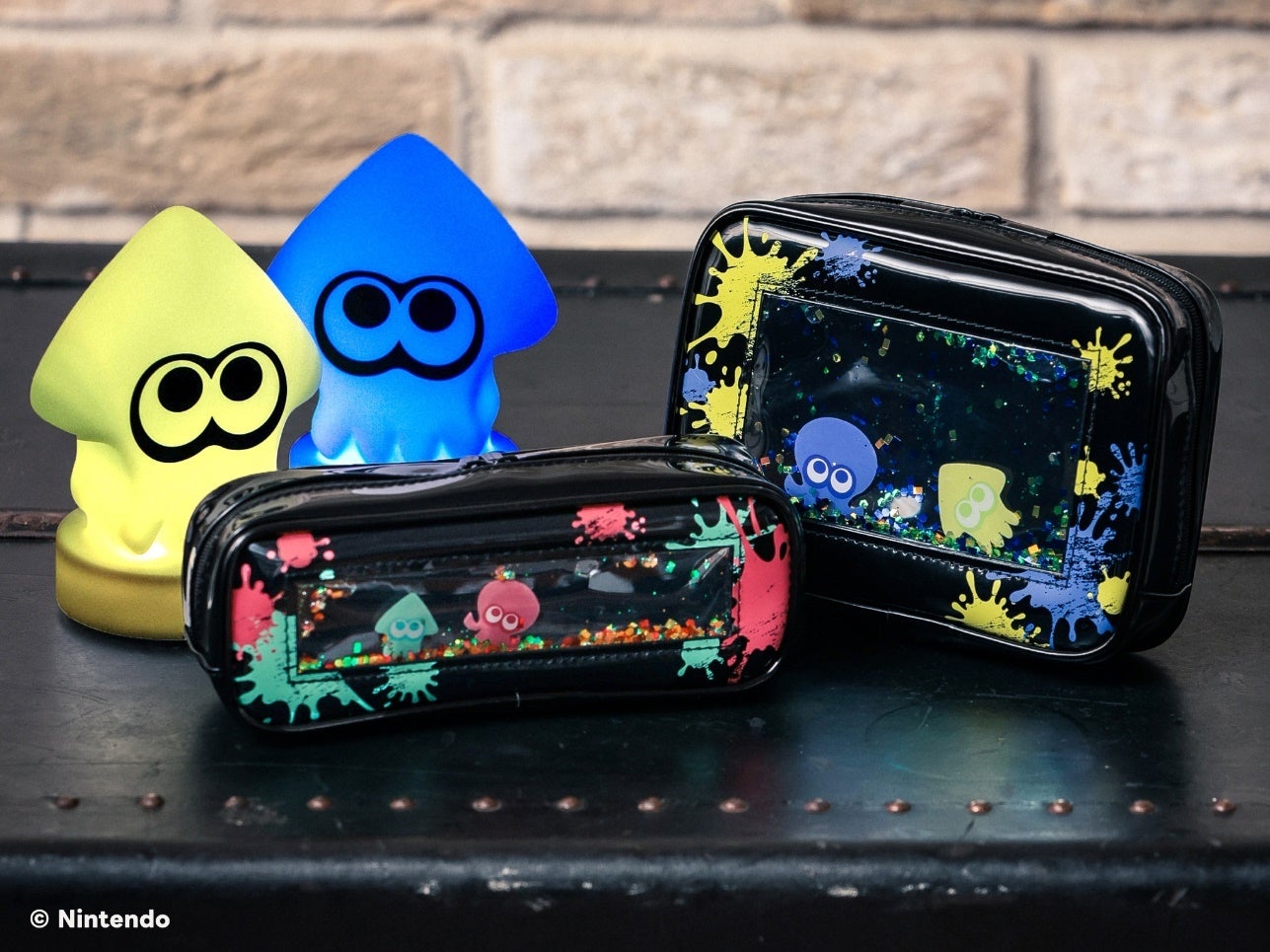 スプラトゥーン3】の『6色に光る！イカお部屋ライト』と『イカとタコが