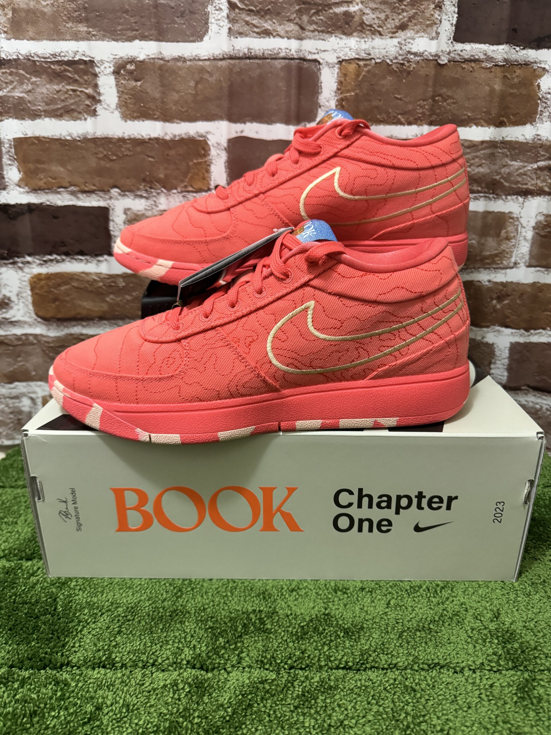 ネイティブアメリカンの聖地SEDONA(セドナ)が着想源！「Nike Book 1