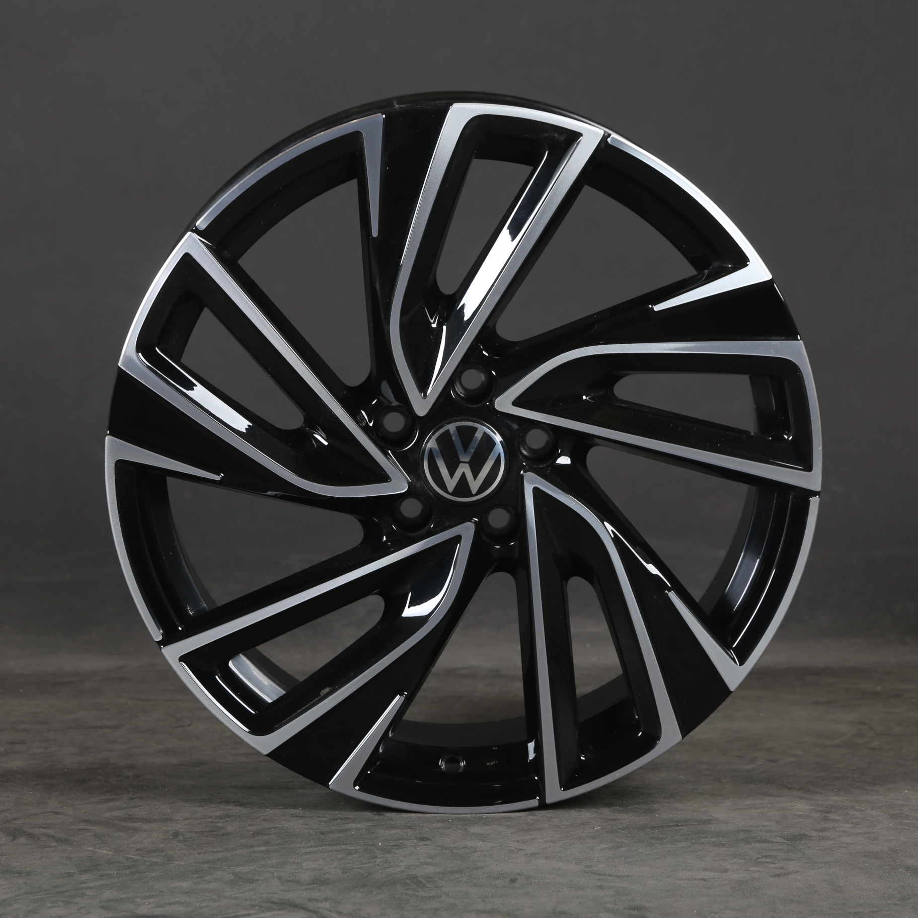 19 inch VW Golf 8 VIII GTI GTD original Adelaide wheel 5H0601025R