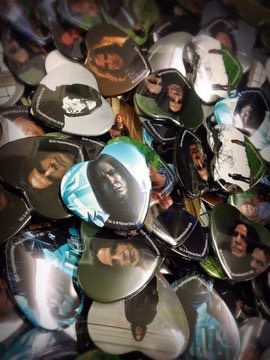 圧倒的スネイプ先生推しの「スネイプ先生ハート缶バッジ その1」が登場