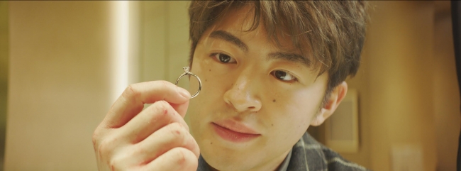 佐野玲於が松本穂香にプロポーズ 川村元気×ティファニー×ゼクシィ