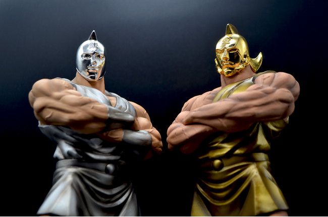 これぞ本物の黄金のマスク！」 大人気連載中の漫画『キン肉マン』より