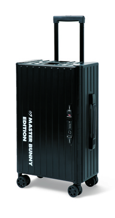 世界最薄クラス！ゴルフアパレル「MASTER BUNNY EDITION」から