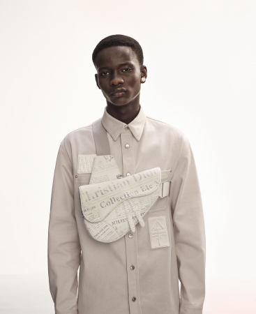 DIOR】「ニュースペーパー」プリントのアイテムが展開中