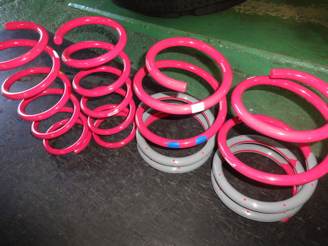 VM4 レヴォーグ STiダウンサスに交換 四輪アライメント調整