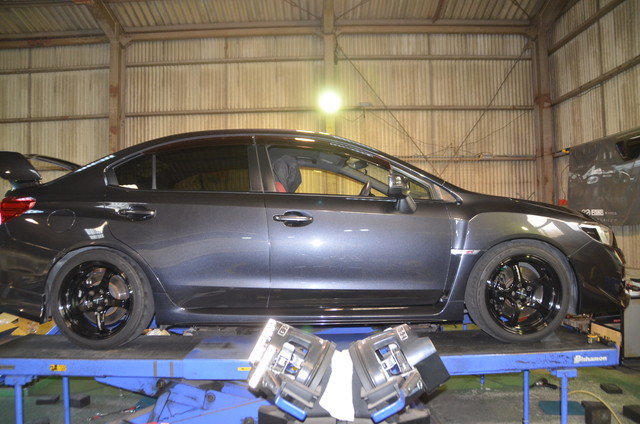 WRX STi VAB TEINのダウンサスとショックに交換 四輪アライメント調整