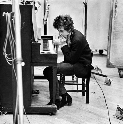 Boots with an Edge: The Side Zip – Put This On