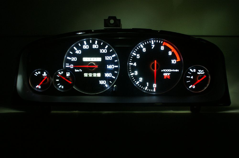 BCNR33スカイラインGTR・BCNR33純正スピードメーター専用LED照明・QJ-R3200