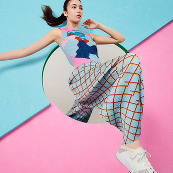 PLEATS PLEASE ISSEY MIYAKE、2025/26年秋冬シーズンのスタート、7月の