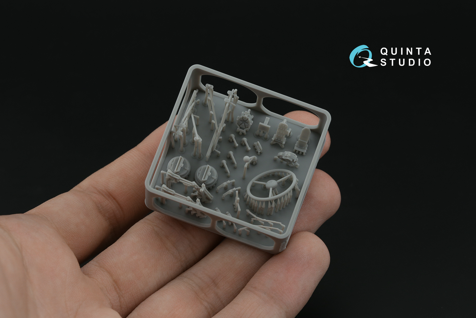 ZiL-130 detailing set (Zvezda)