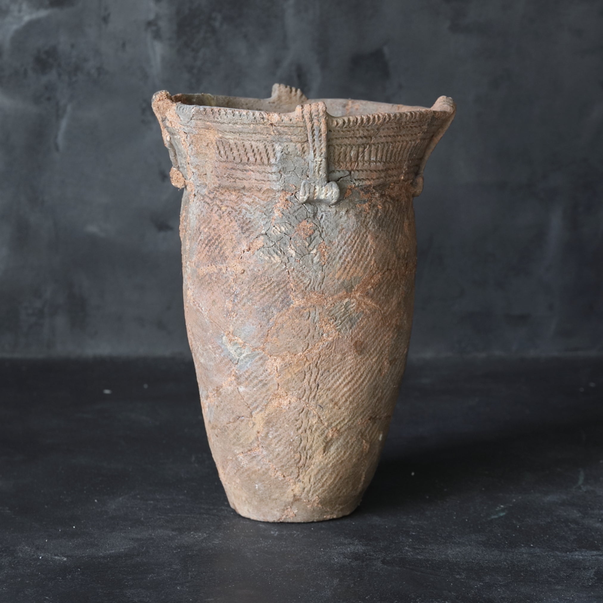縄文時代 深鉢形土器（10000–300 BCE） | 入蘆花（ロカニイル）