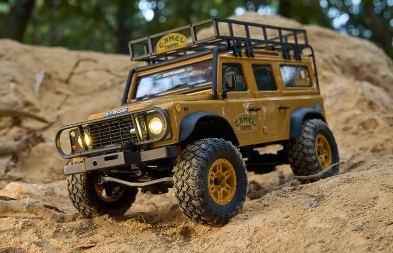 FMS 1:24 FCX24M ランドローバー ディフェンダーD110 キャメル