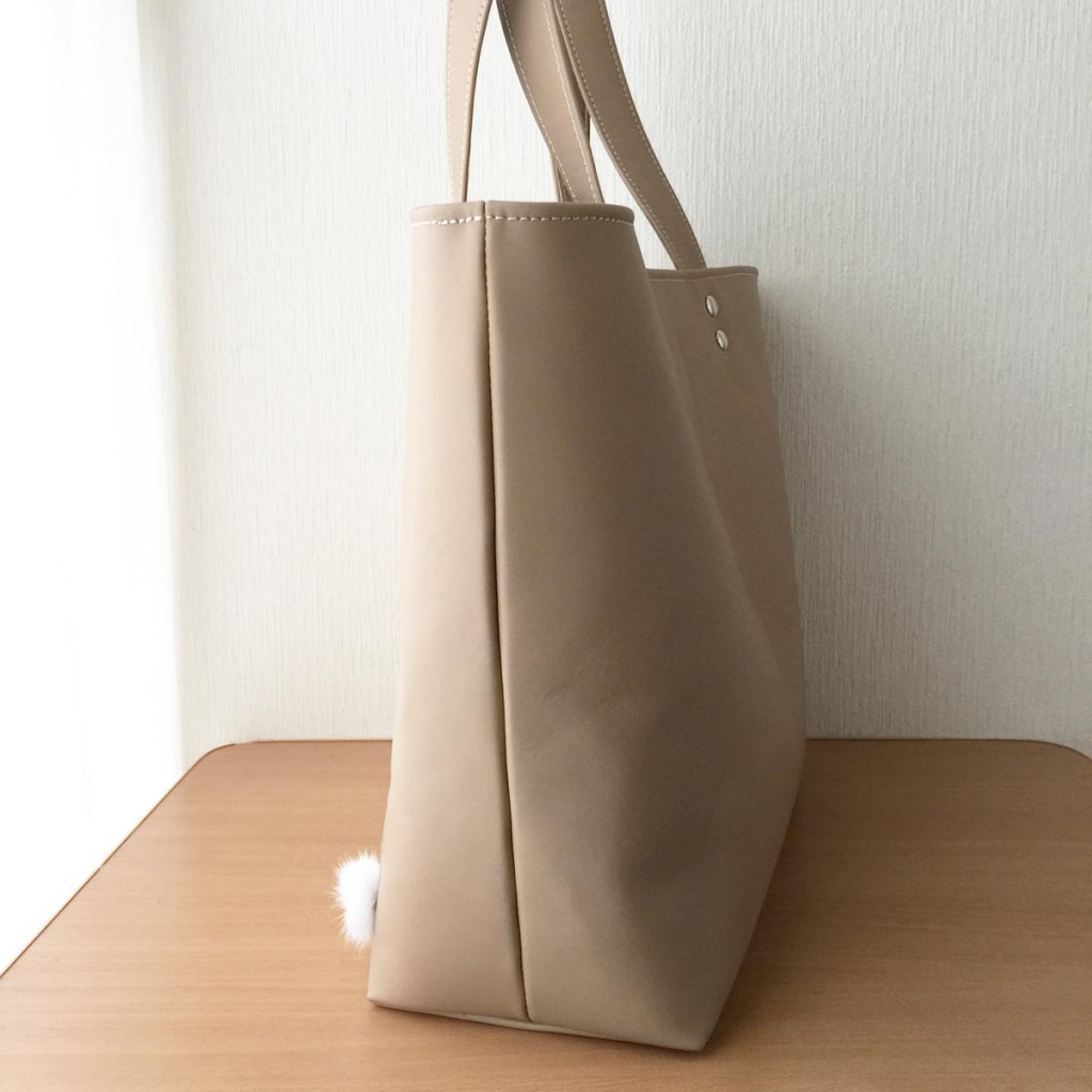 革製トートバッグ たち耳うさぎ（ピンクベージュ）
