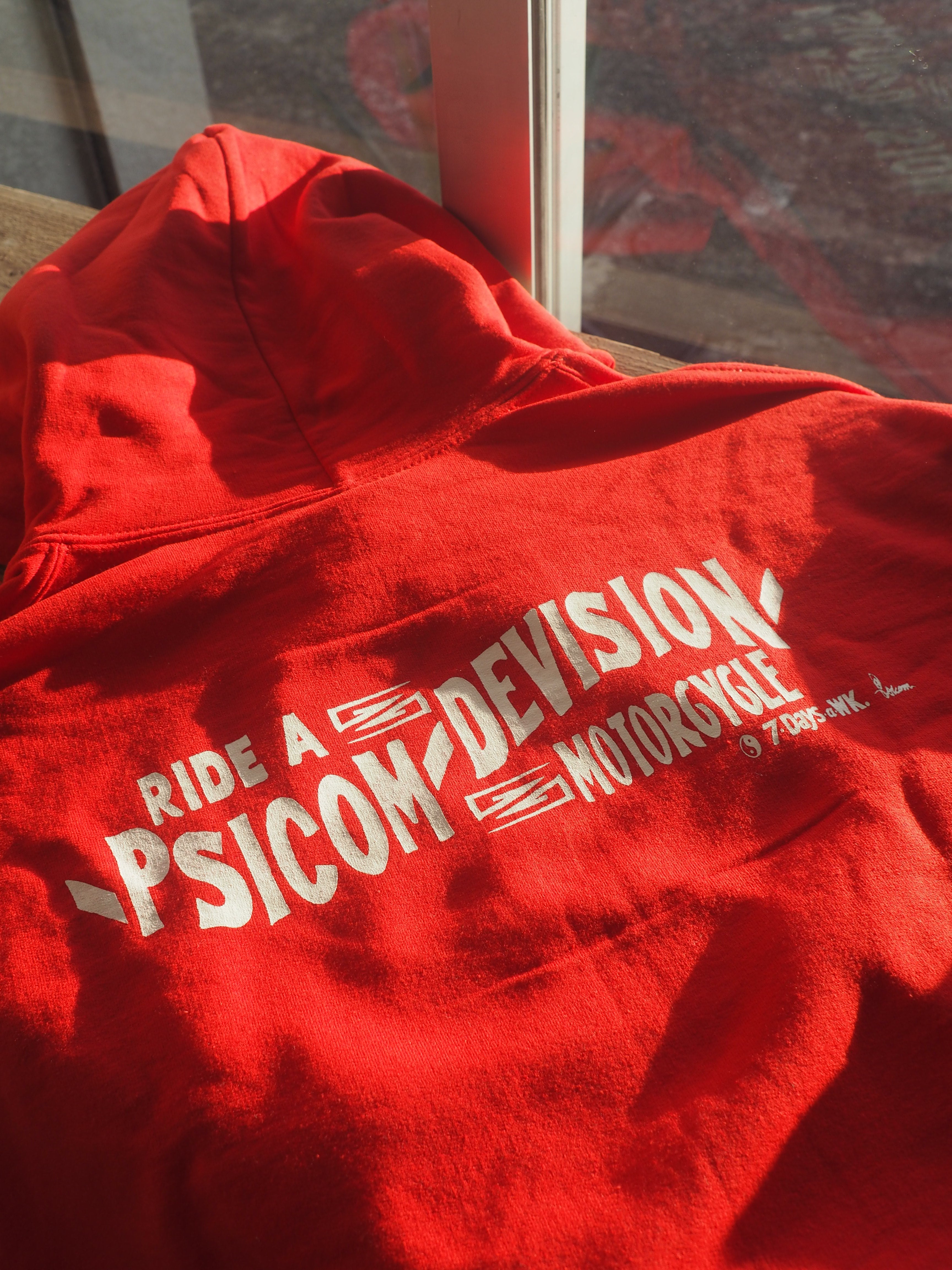 Psicom tivoLi surf shop 2026 GARAGE SALE SERIES Sweatshirt GRAY or