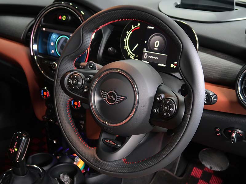 純正パドルシフト付ステアリング後付装着 for MINI F系 - BMW&MINI