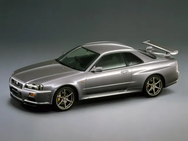 スカイラインGT-R（日産）の歴代モデル・グレード別カタログ | 中古車
