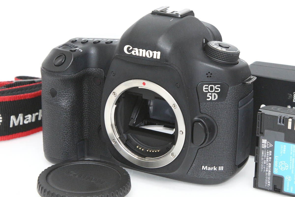 EOS 5D Mark III ボディ 中古価格比較 - 価格.com