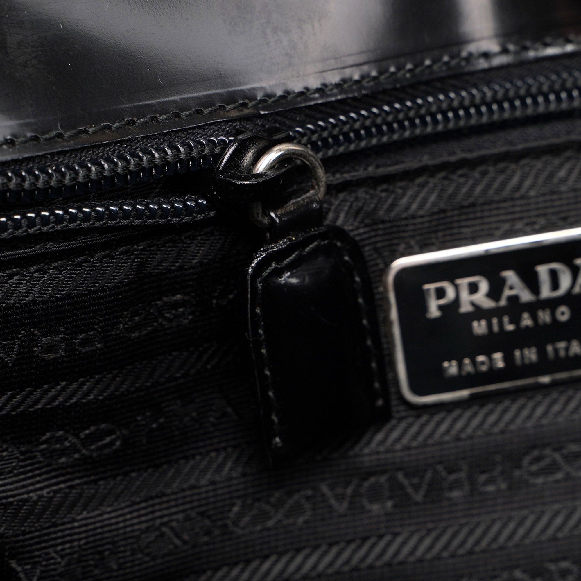 Prada 1995 Black Spazzolato Flap Bag – Rediscover Vintage