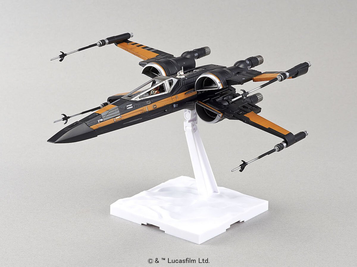 Star Wars: The Force Awakens Poe's X-Wing Fighter 1/72 Scale