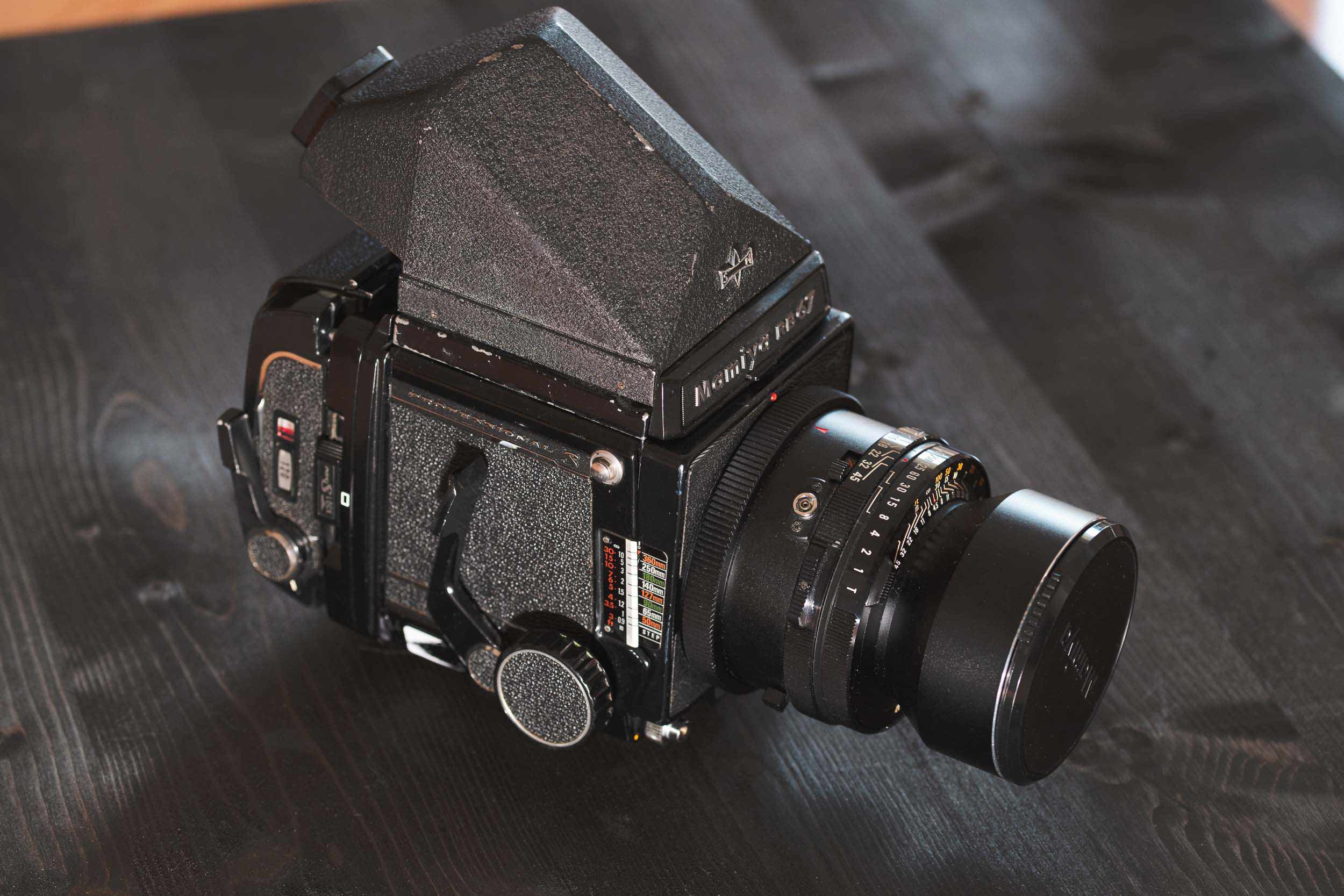 The Mamiya RB67 Pro S - Retro Pixel