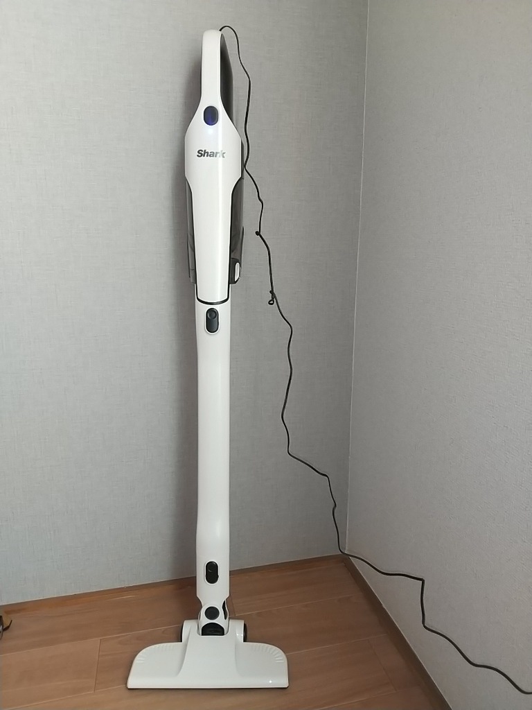 Shark（シャーク） シャークニンジャ 充電式サイクロンスティック