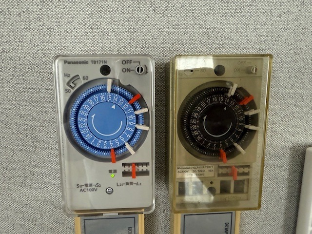 Panasonic（パナソニック） TB171N ボックス型タイムスイッチ 交流