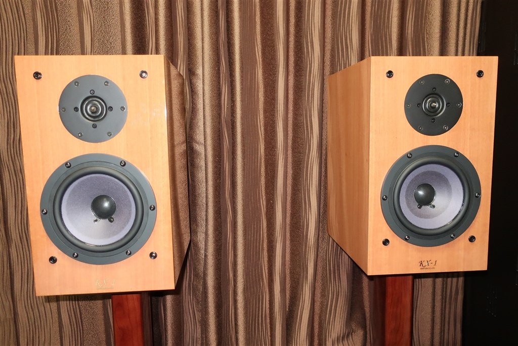 密閉型は本当に少なくなった』 KRIPTON KX-1 [ペア] 古いもの大好き