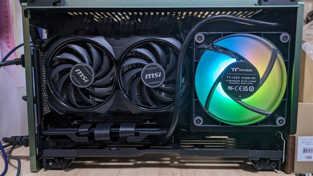 簡易水冷をなんとか組み込んでみました。』 Fractal Design Terra FD-C