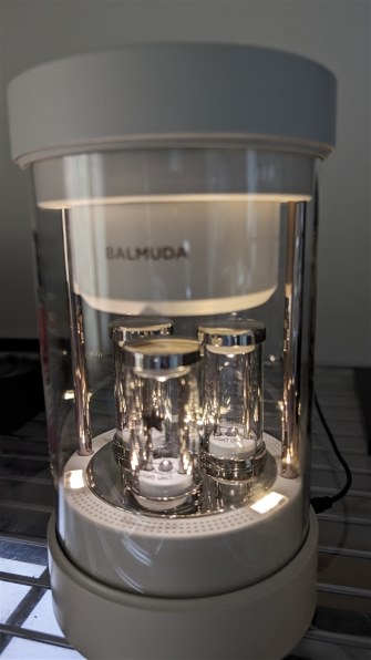 バルミューダ BALMUDA The Speaker M01A-WH [ホワイト] 価格比較