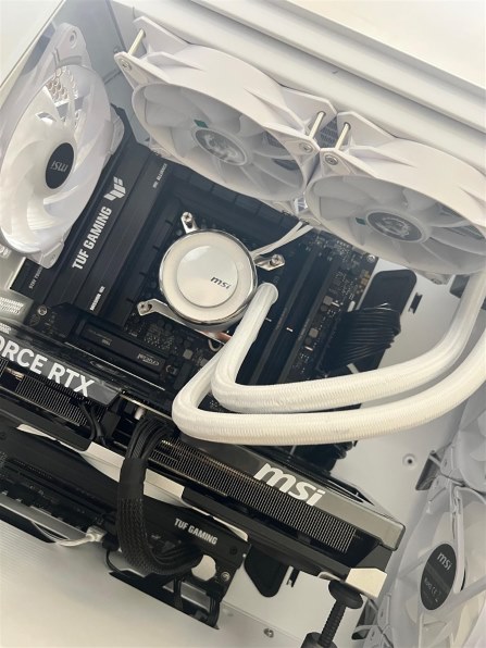 MSI MAG CORELIQUID E240 WHITE [ホワイト] 価格比較 - 価格.com