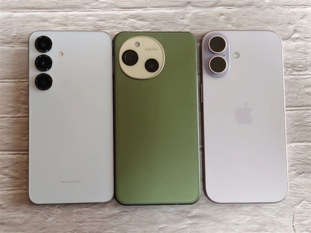 重いゲームをしない人向けの丁度良いスマホ』 シャープ AQUOS sense10