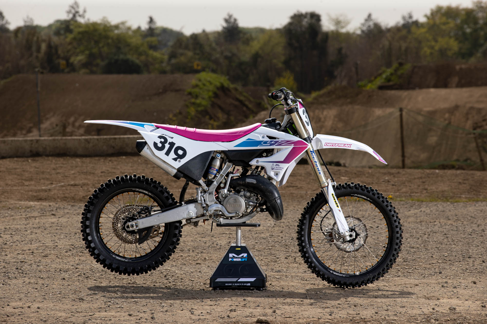 2年乗ったYZ125の外装を、思い切ってリフレッシュ＆イメチェンしてみた